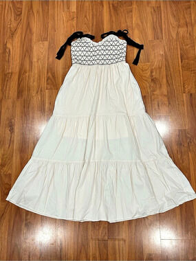Audrey Parks White Geometric Maxi Dress Size Medium